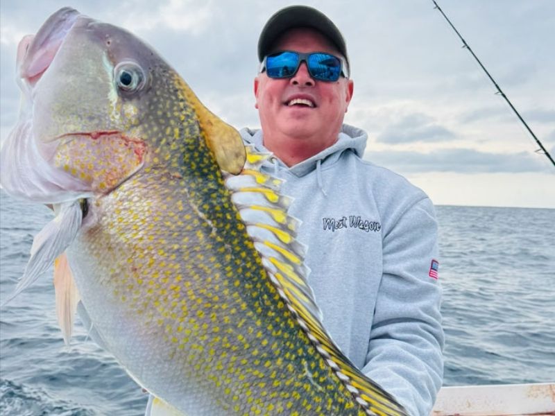 Golden tilefish fishing