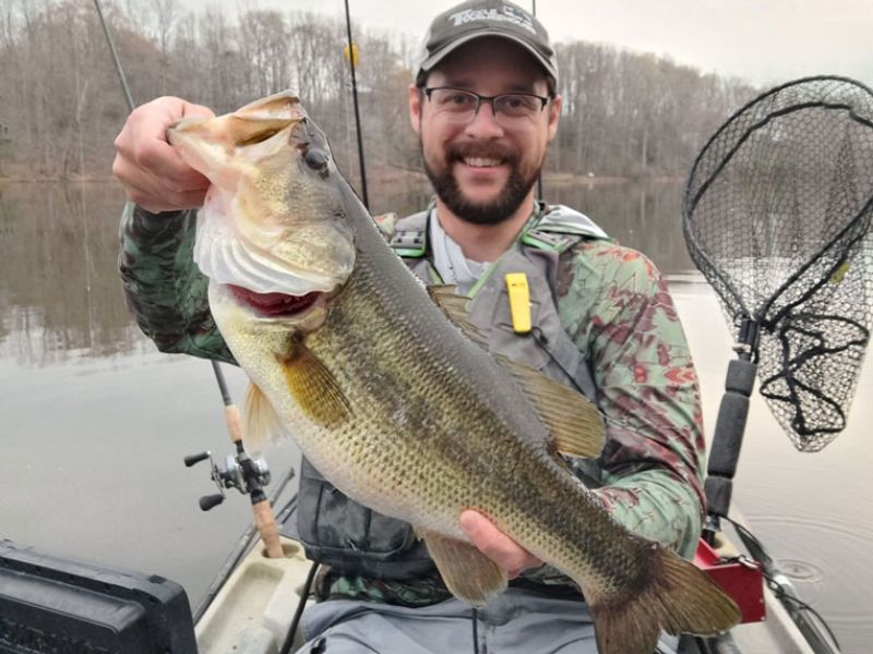 Largemouth bass spring fishing