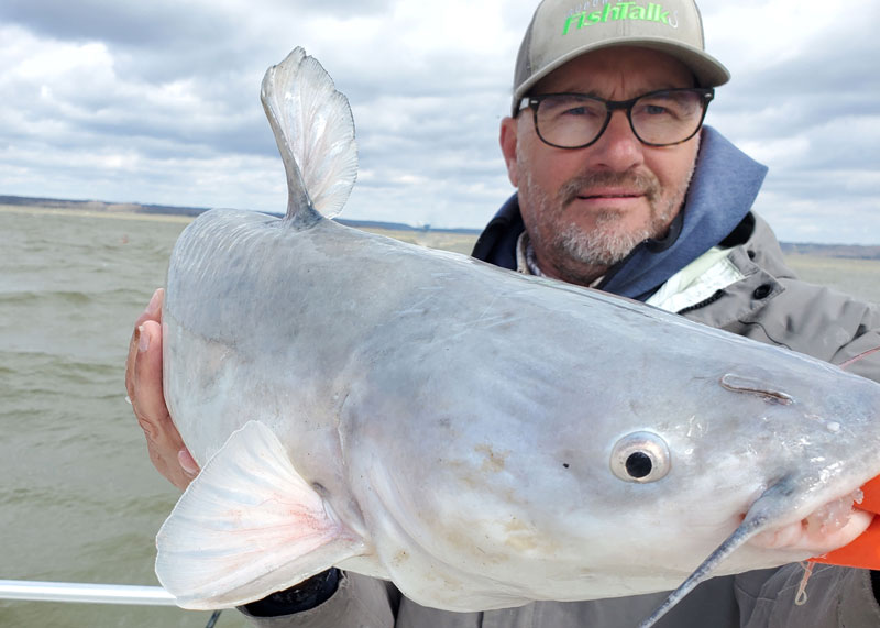 fishing for blue catfish in chesapeake bay
