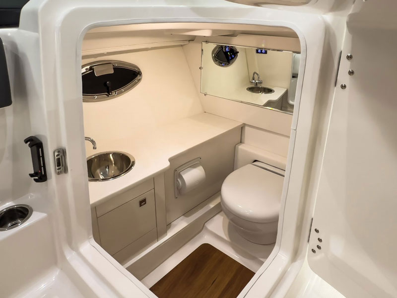 head on the robalo r277 dual console family fishing boat