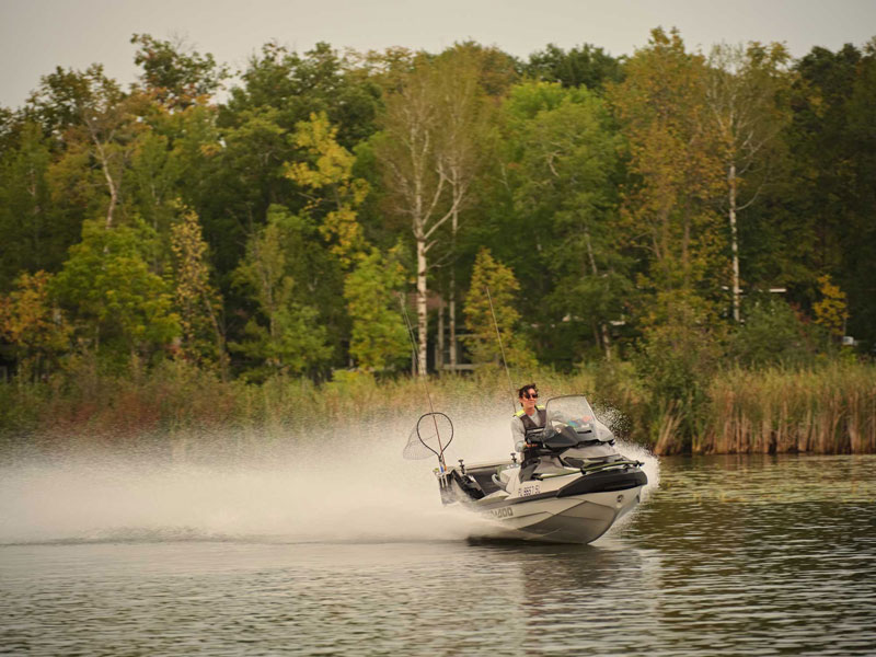 sea doo fish pro apex cruising